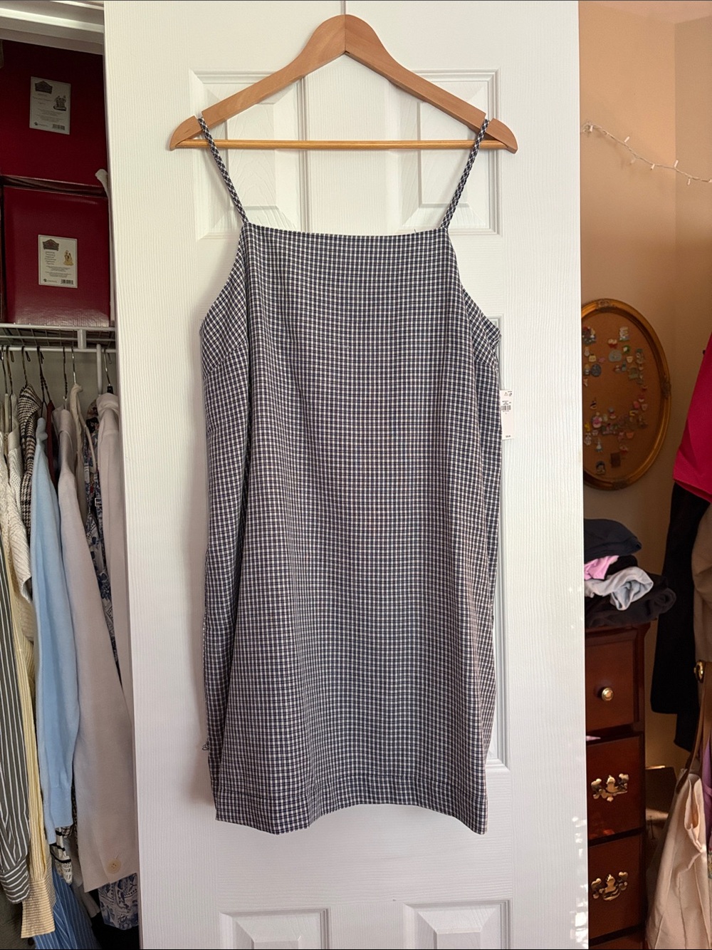 NWT Old Navy Checked Spaghetti-Strap Shift Dress